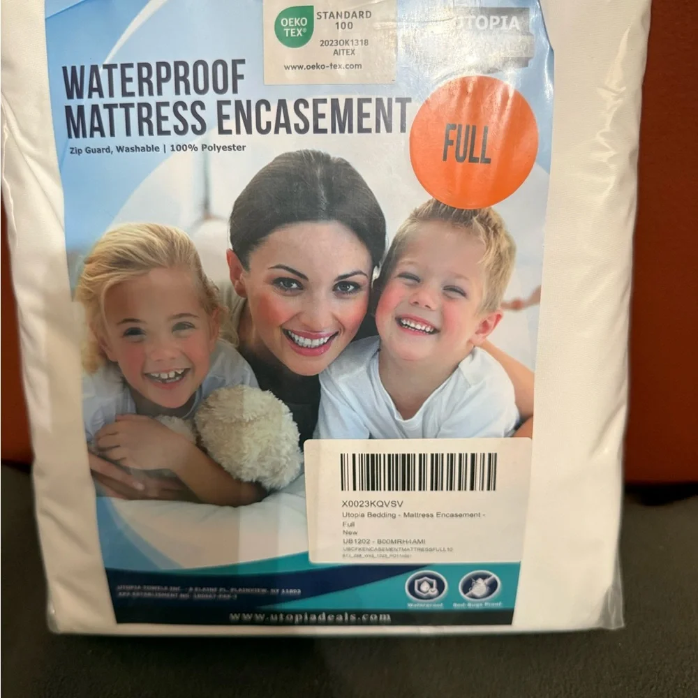 Utopia Bedding Waterproof Mattress Encasement - White